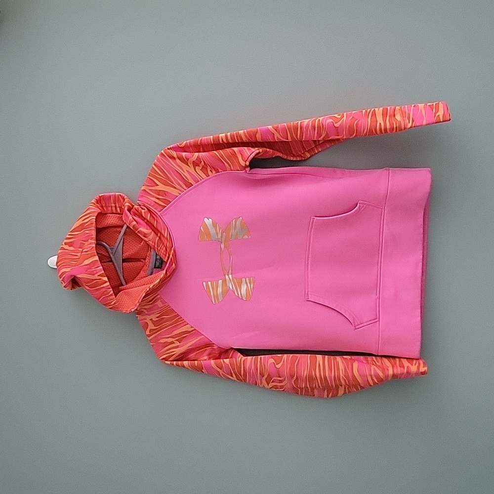 Under Armour sweatshirt, size youth medium